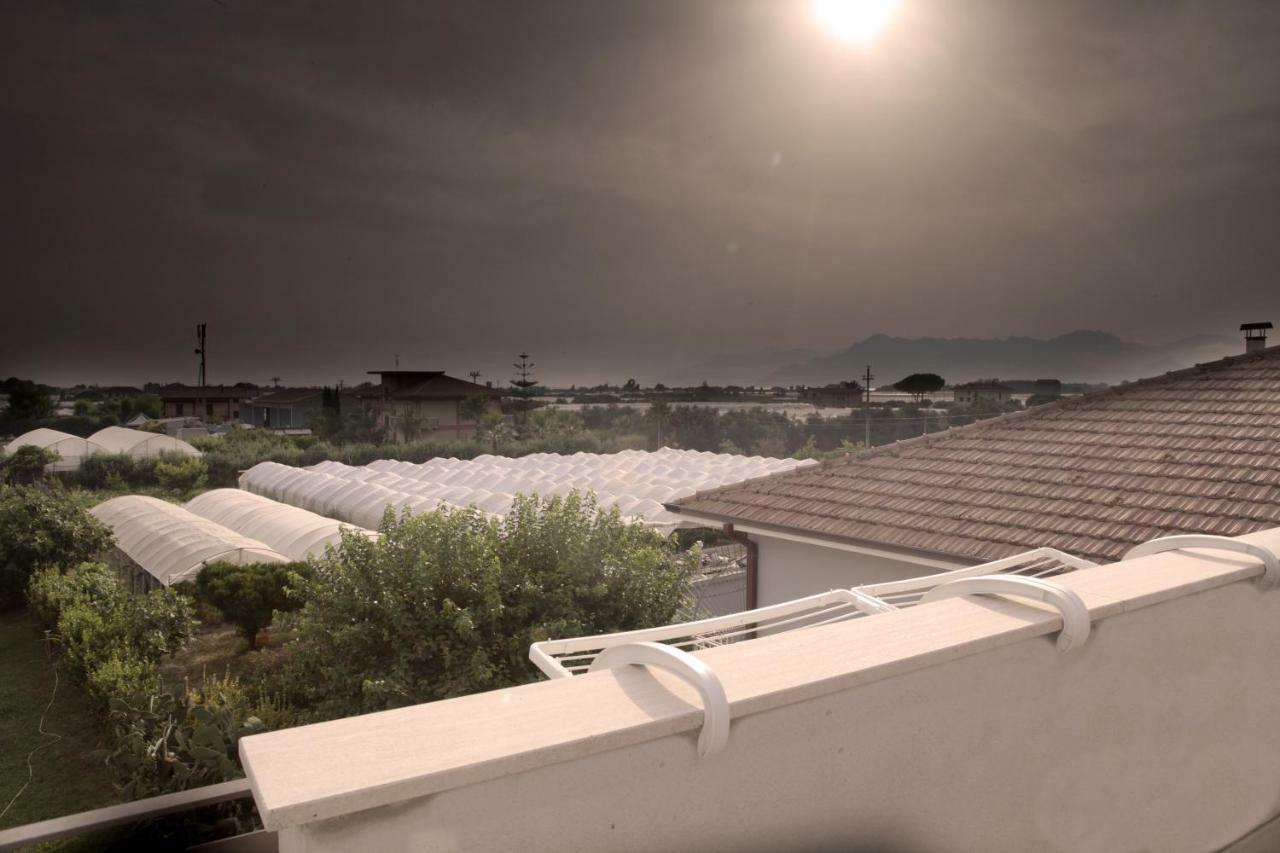 Villa "La Rondinella" Salerno Amalfi Pontecagnano Faiano Exterior foto